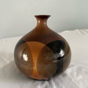 Robert Maxwell 1970s vase